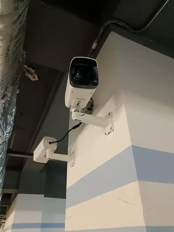 安裝監控攝像頭價格 監控攝像頭安裝收費 安裝監控攝像頭價格 監控攝像頭安裝收費